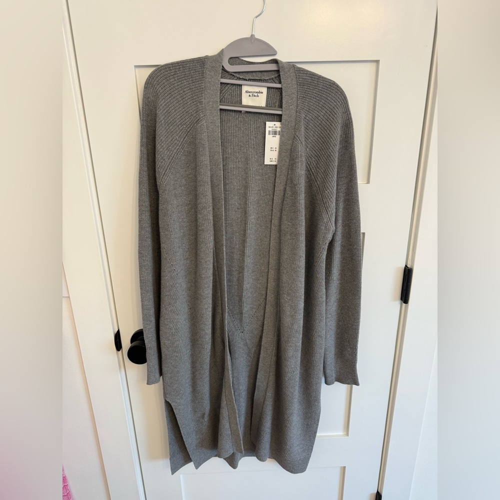 Abercrombie Women’s Long Grey Cardigan New With Tags! Sz Large
